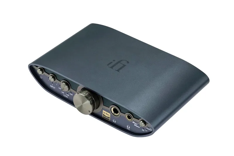 iFi Zen CAN 3 analogue headphone amplifier.